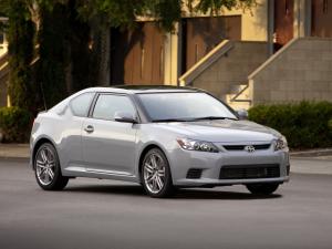Scion tC 2010 года